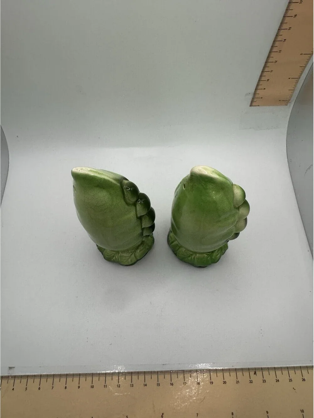 Vintage Pea Pod Salt And Pepper Shakers - Made In Japan With Cork